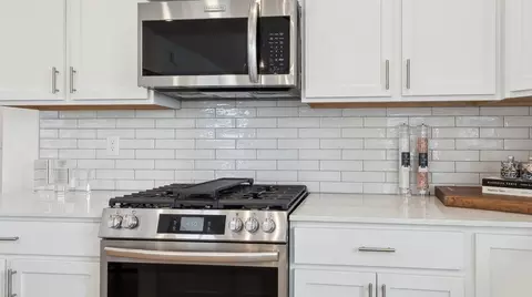 Kitchen - 2324 Jandell Ave NE, Saint Michael, MN 55376 photo 5 of 7