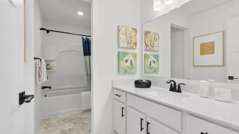 Bath - 2324 Jandell Ave NE, Saint Michael, MN 55376 photo 3 of 3