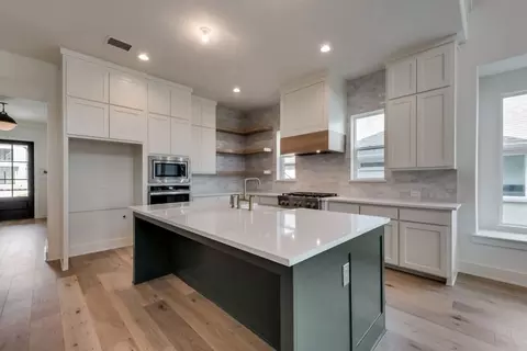 Kitchen - 1812 Casting Rdg, Mesquite, TX 75181 photo 1 of 6