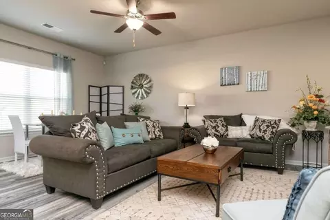 Other - 506 Lamplight Dr, Byron, GA 31008 photo 4 of 10