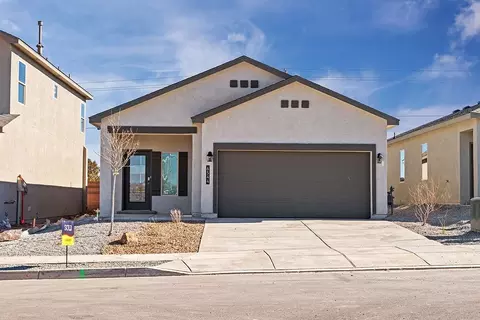 10531 Valedon Ln SW, Albuquerque, NM 87121