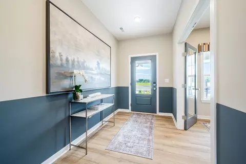 Entry Way - 303 Allison Ct, Arnold, MO 63010 photo 2 of 8