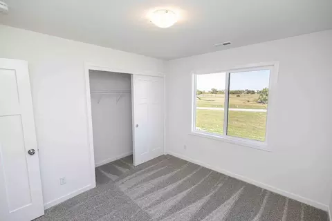 Bedroom - White Oak Ln, Granger, IA 50109 photo 5 of 5