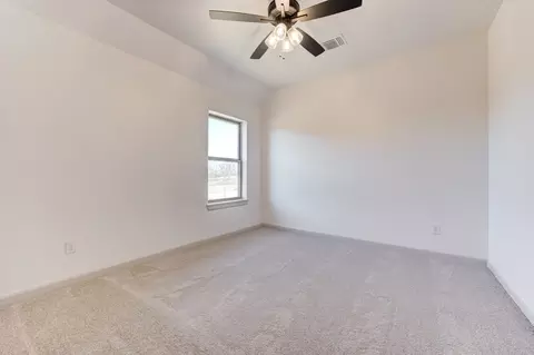 Bedroom - 7201 E Oakland St, Broken Arrow, OK 74014 photo 4 of 7