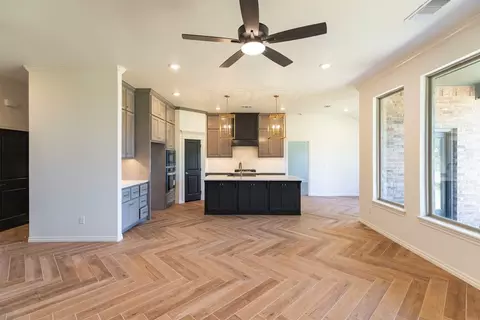 Living - 2920 E Northampton St, Broken Arrow, OK 74014 photo 5 of 7