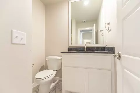 Bath - 2920 E Northampton St, Broken Arrow, OK 74014 photo 11 of 18