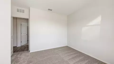 Bedroom - 4638 Hawthorn Ave, Parrish, FL 34219 photo 3 of 12