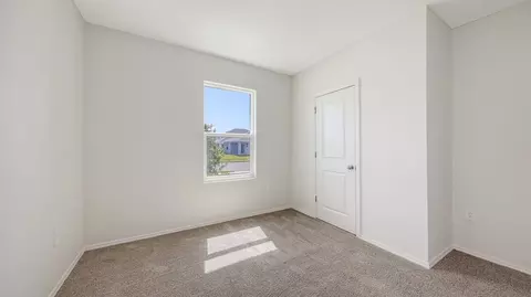 Bedroom - 4638 Hawthorn Ave, Parrish, FL 34219 photo 1 of 12