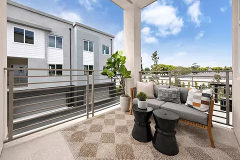 7244 Ellington Dr, Huntington Beach, CA 92647