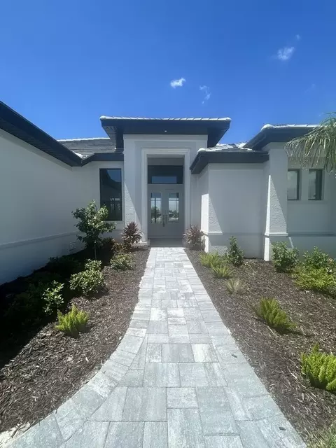 617 El Dorado Pkwy W, Cape Coral, FL 33914