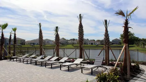 Exterior - 5217 SW 40th Cir, Ocala, FL 34474 photo 9 of 10