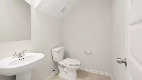 Bath - 243 Brecon Buff Dr, Willis, TX 77318 photo 3 of 12