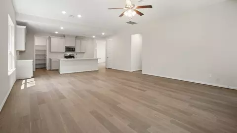 Living - 243 Brecon Buff Dr, Willis, TX 77318 photo 4 of 6