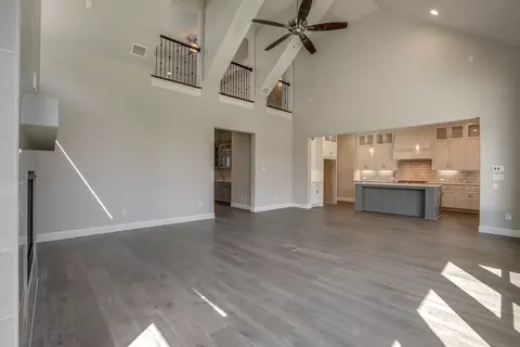 Living - 910 Shooting Star Dr, Prosper, TX 75078 photo 3 of 8