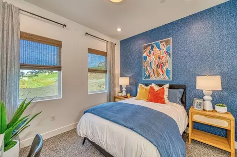 Bedroom - 29212 Mission Blvd, Hayward, CA 94544 photo 1 of 4
