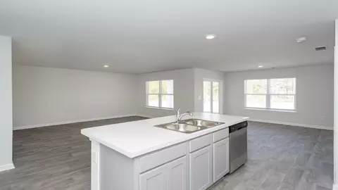 Kitchen - 760 Twinstead Rd SW, Supply, NC 28462 photo 6 of 8