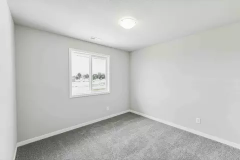 Bedroom - White Oak Ln, Granger, IA 50109 photo 3 of 3