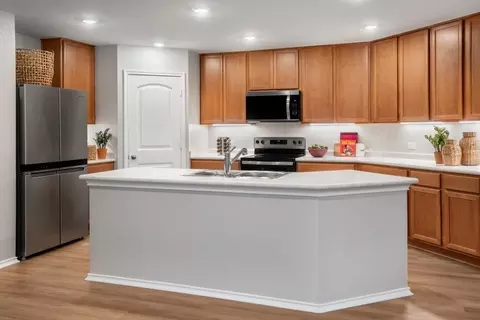 Kitchen - 85 Hematite Ln, Jarrell, TX 76537 photo 8 of 22