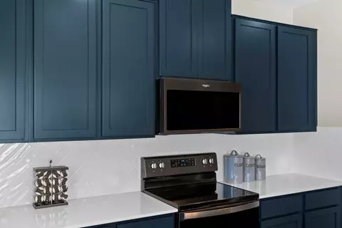 Kitchen - 85 Hematite Ln, Jarrell, TX 76537 photo 3 of 22