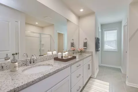 Bath - 112 Coppersmith Dr, Lexington, SC 29073 photo 2 of 5