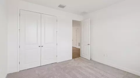 Bedroom - 2214 Elegant Mnr Cir, Edgewater, FL 32141 photo 7 of 8
