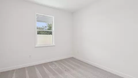 Bedroom - 2214 Elegant Mnr Cir, Edgewater, FL 32141 photo 2 of 8