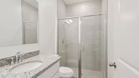Bath - 2214 Elegant Mnr Cir, Edgewater, FL 32141 photo 1 of 5
