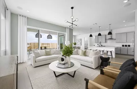 Living - 3453 Jubilee Dr, Manteca, CA 95337 photo 4 of 5