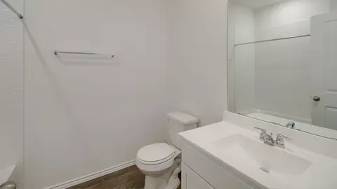Bath - 314 Arnold Loop, Uhland, TX 78640 photo 1 of 8