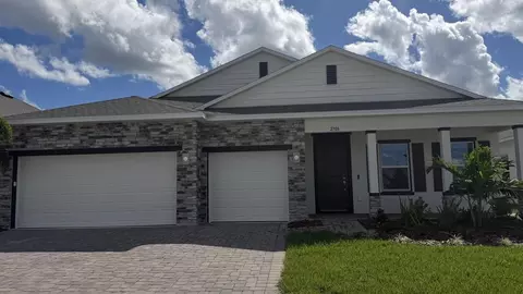 2708 Nilgiri St NW, Palm Bay, FL 32907