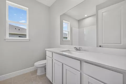Bath - 9018 Sundance Ter, Parrish, FL 34219 photo 2 of 2