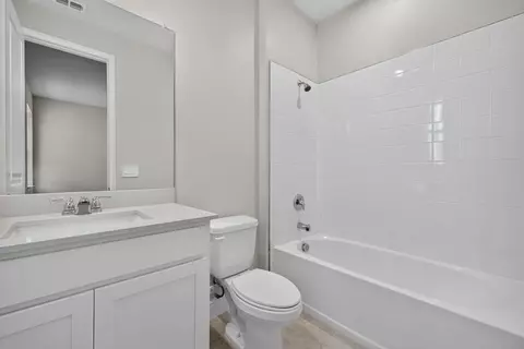 Bath - 9018 Sundance Ter, Parrish, FL 34219 photo 1 of 2