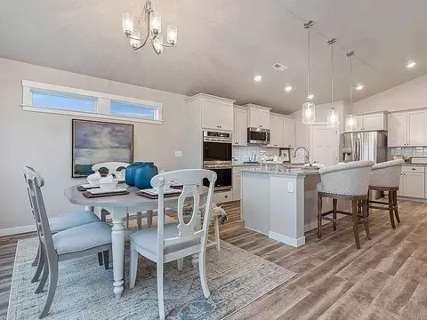 Dining - 1919 Cashel St, Middleton, ID 83644 photo 1 of 3