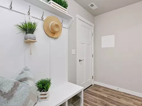 Entry Way - 1919 Cashel St, Middleton, ID 83644 photo 2 of 2