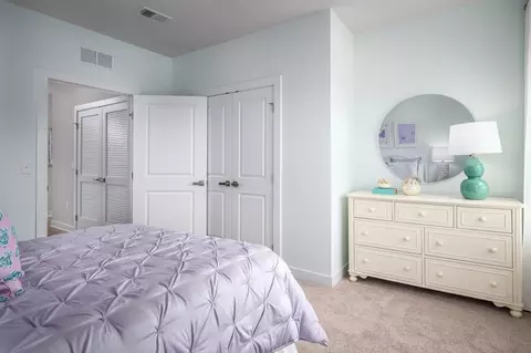 Bedroom - 3965 Annie Kess Dr UNIT A, Pasadena, MD 21122 photo 3 of 7