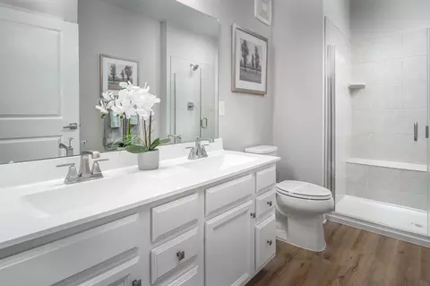 Bath - 3965 Annie Kess Dr UNIT A, Pasadena, MD 21122 photo 1 of 6