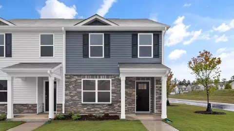 283 Rusling Leaf Dr, Fuquay Varina, NC 27526