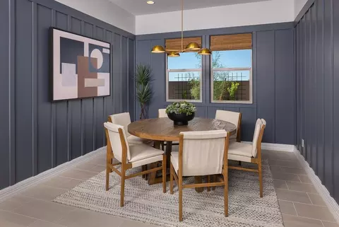 Dining - 1923 E Cedar Ridge Rd, Phoenix, AZ 85085 photo 1 of 2