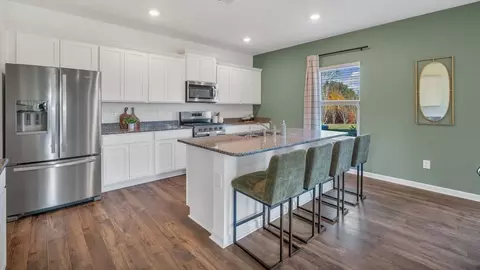 Kitchen - 8009 Haley Springs Ln, Corryton, TN 37721 photo 1 of 5