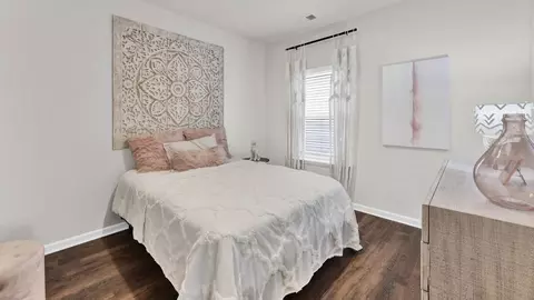 Bedroom - 8009 Haley Springs Ln, Corryton, TN 37721 photo 9 of 9