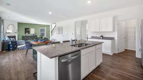 Kitchen - 8009 Haley Springs Ln, Corryton, TN 37721 photo 5 of 5