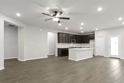 Living - 283 Tailwind Dr, Kyle, TX 78640 photo 5 of 11