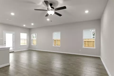 Living - 283 Tailwind Dr, Kyle, TX 78640 photo 10 of 11