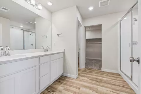 Entry Way - 22896 E 47th Pl, Aurora, CO 80019 photo 2 of 14
