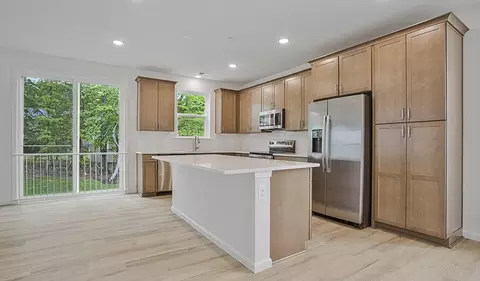 10 Plum Ct, North East, MD 21901