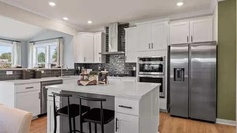 Kitchen - 6665 Chickadee Dr, Dayton, OH 45424 photo 1 of 2