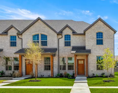 4002 Avion Dr, Sanger, TX 76266