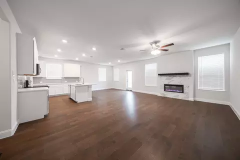 Living - 3426 Hillingdon Rd, Anna, TX 75409 photo 1 of 2