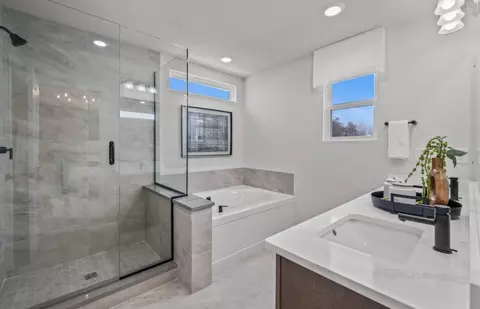 Bath - 5506 E Spaniel Dr, Ann Arbor, MI 48108 photo 1 of 3