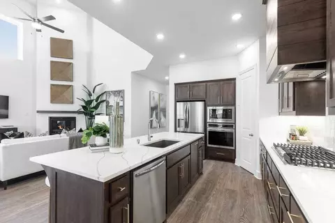 Kitchen - 2213 Pinner Ct, Celina, TX 75009 photo 7 of 9
